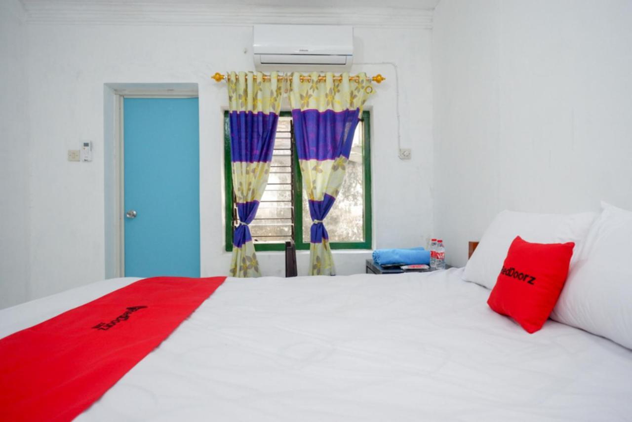 Reddoorz Syariah @ Ndalem Kembang Sore Джокякарта Екстериор снимка