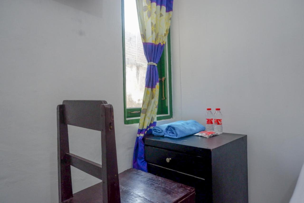 Reddoorz Syariah @ Ndalem Kembang Sore Джокякарта Екстериор снимка